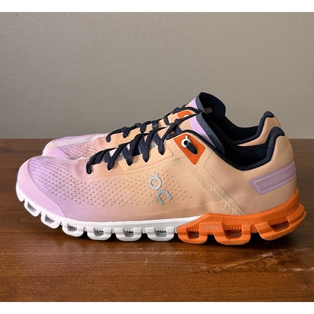 On Run Women's Cloudflow Rose Fiji US Size 10.5 New 35.98686